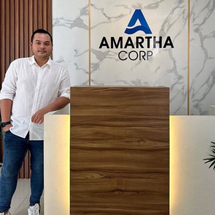 CEO Amartha Corp, Ikhwanus Sofa